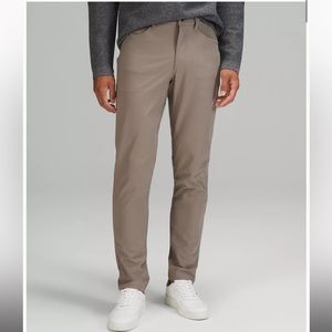 Lululemon ABC Pant Slim
31” waist, 34” inseam
Color: Carbon Dust